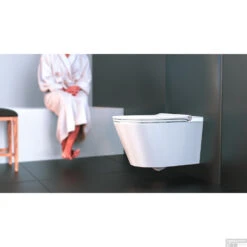 Douche-WC Schutte Cesari Elektronisch Wandmontage Zonder Spoelrand Met Slim WC-Zitting 13 Douche-WC Schutte Cesari Elektronisch Wandmontage Zonder Spoelrand Met Slim WC-Zitting -Thuis Badkamer 4008431921006 4