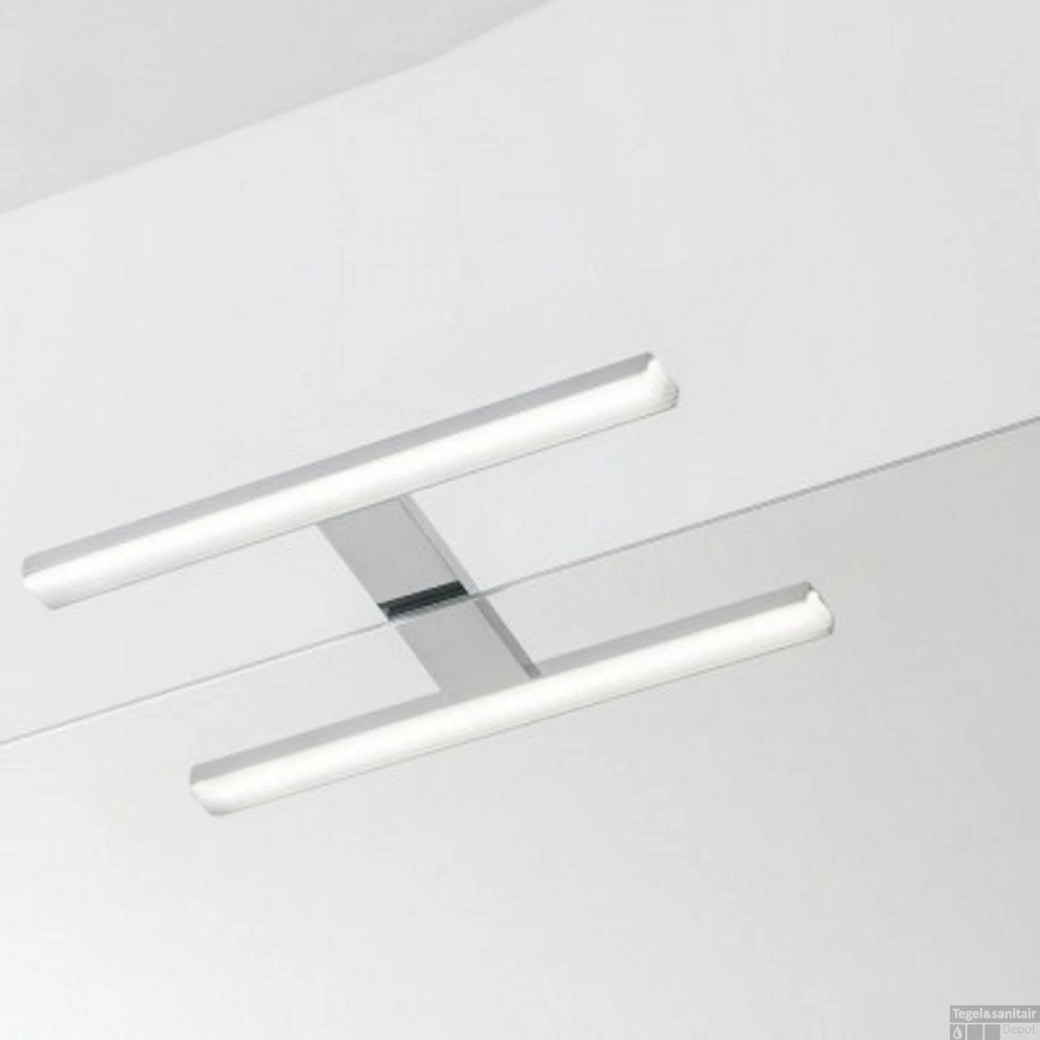 LED Spiegellamp Boss & Wessing 30cm 230V 5W 4000K Chroom 2 LED Spiegellamp Boss & Wessing 30cm 230V 5W 4000K Chroom - Afbeelding 2