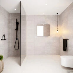 Spiegelkast Boss & Wessing Cube 80x70x16 Cm Mat Zwart Urban -Thuis Badkamer badkamerspiegel bws cube 80 cm mat zwart sfeer3