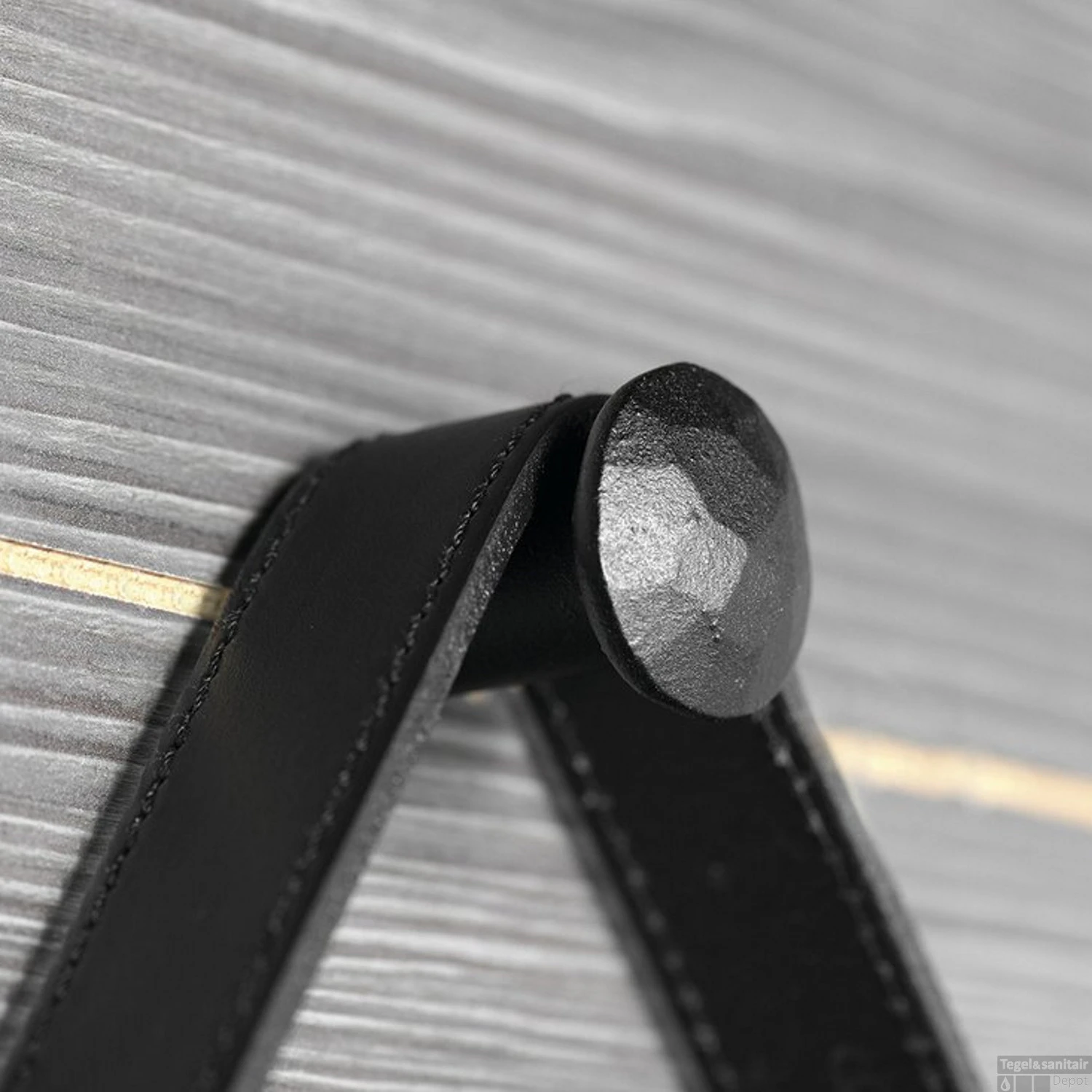 Badkamerspiegel Sapho Orbiter LED Backlight Rond Met Leren Band 70 Cm Zwart - Afbeelding 5