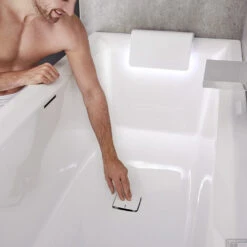 Ligbad Riho Still Square Met LED En Hoofdsteun 180x80 Cm Acryl Wit (Links En Rechts) -Thuis Badkamer riho still detailfoto badafvoer 1 1