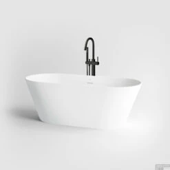 Bestsellers -Thuis Badkamer vrijstaand ligbad clou solium ge iuml ntegreerde overloop met chrome plug mat wit shop2